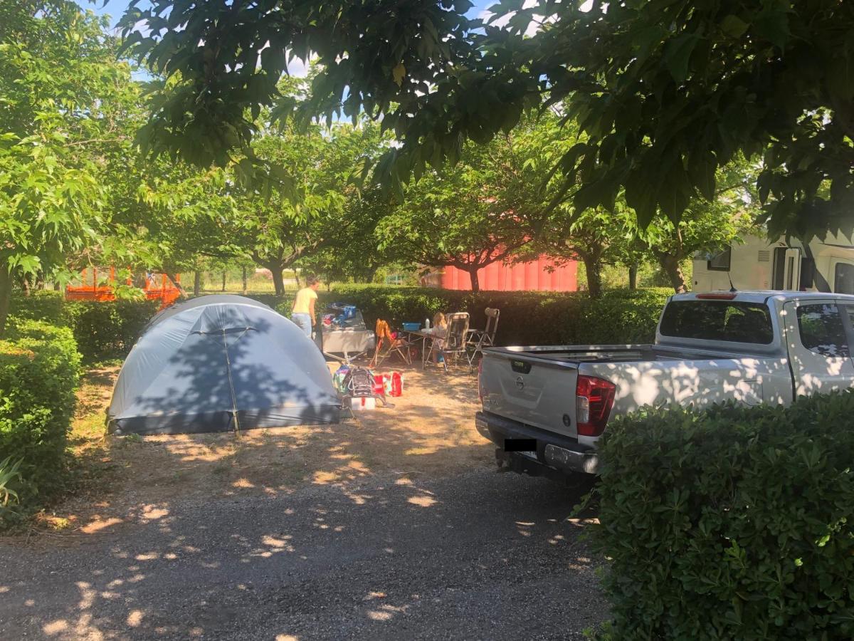 Camping Paradis Family Les Rives De L'Herault Gignac  Ngoại thất bức ảnh