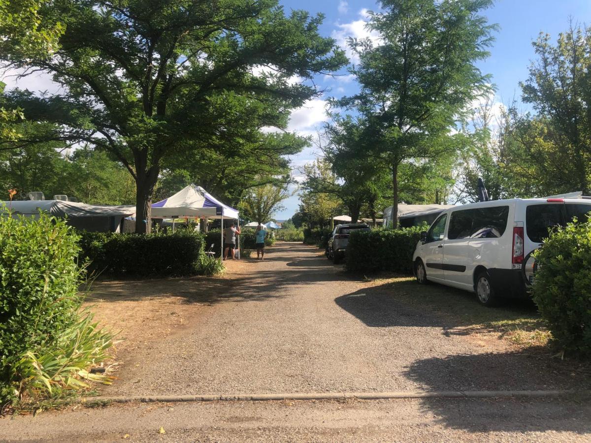 Camping Paradis Family Les Rives De L'Herault Gignac  Ngoại thất bức ảnh