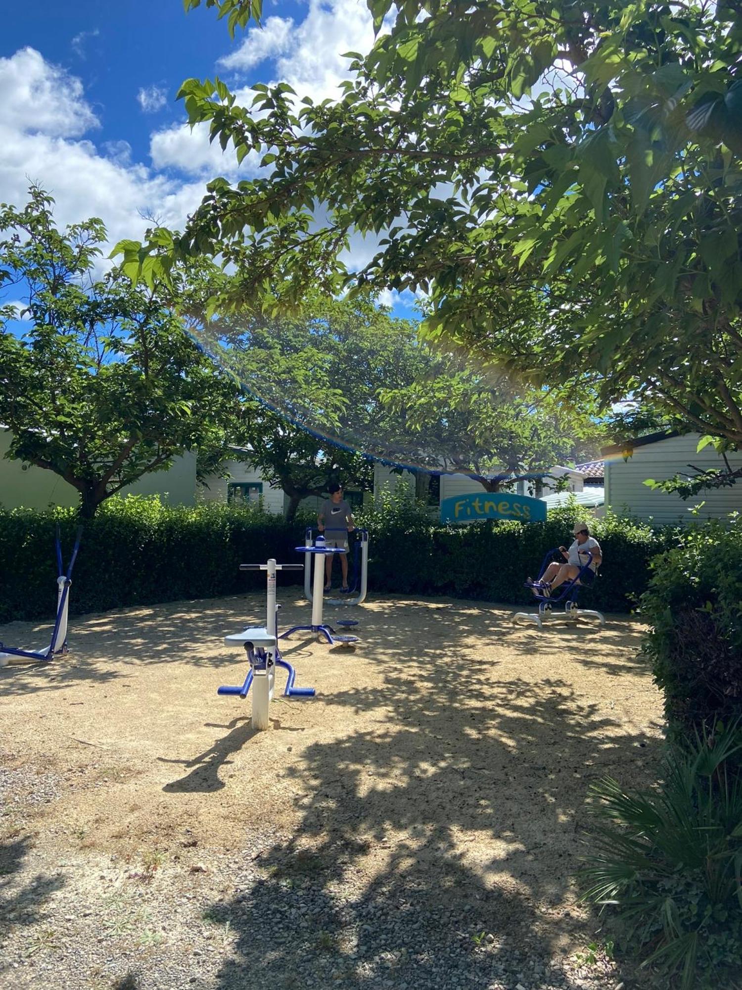 Camping Paradis Family Les Rives De L'Herault Gignac  Ngoại thất bức ảnh