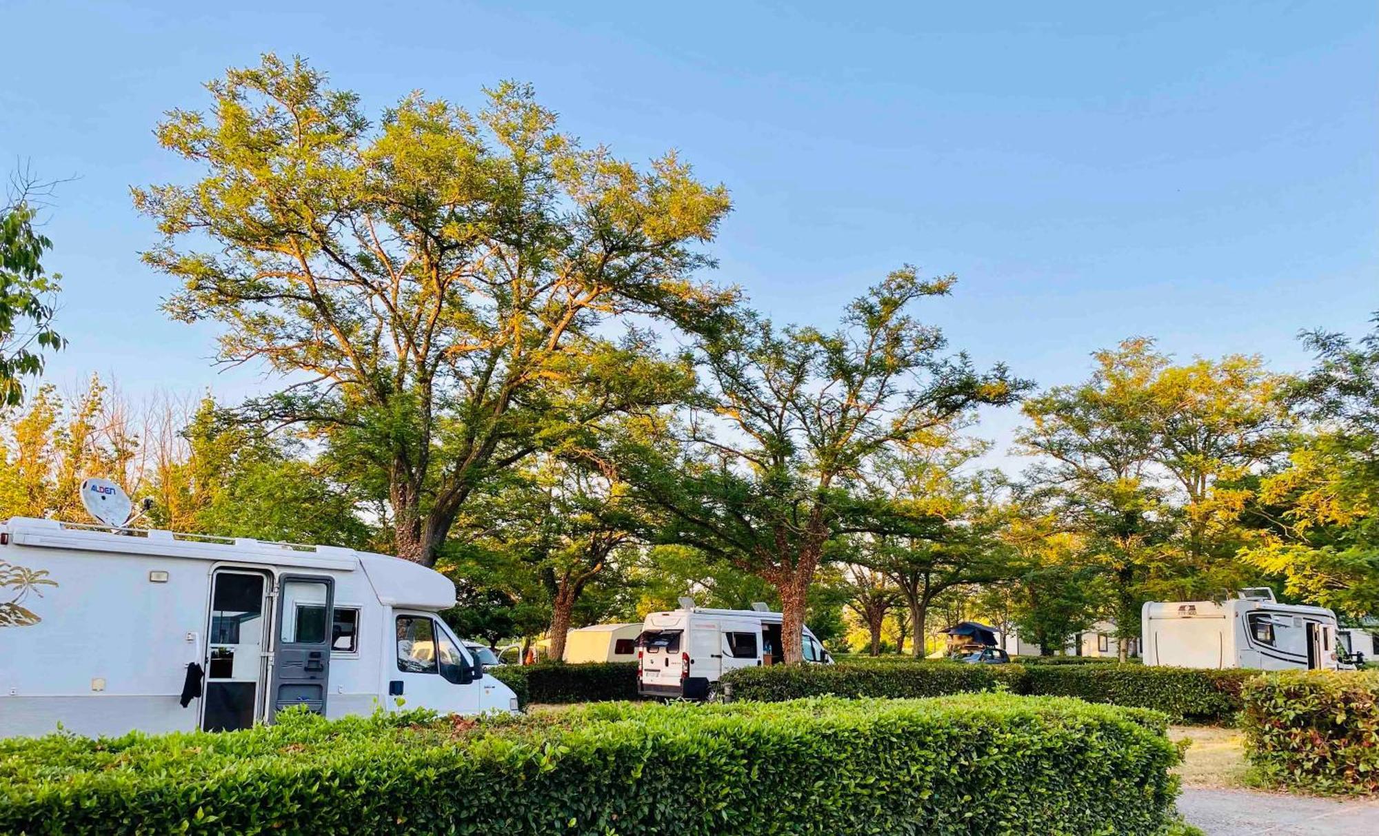 Camping Paradis Family Les Rives De L'Herault Gignac  Ngoại thất bức ảnh